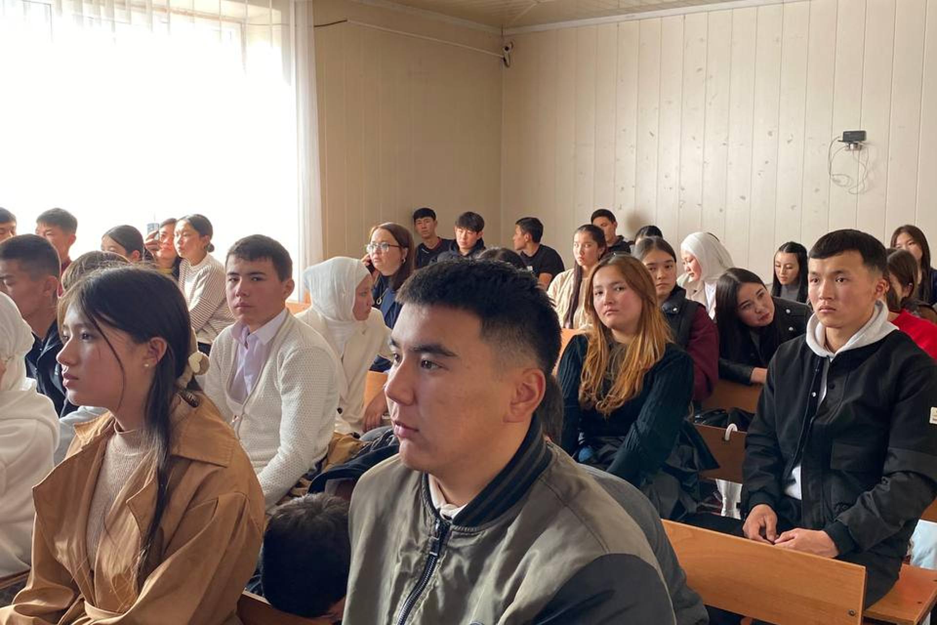Открытие Центра социально-экологической поддержки и юридического консультирования граждан в Джалал-Абаде